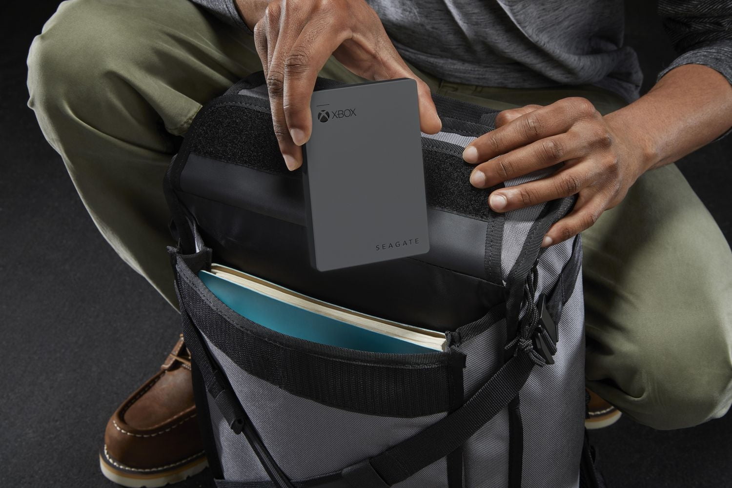 Seagate Game Drive for Xbox 2 To Disque dur externe portable - USB 3.0 Édition limitée Walmart Gris (STEA2000700)