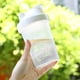 thumbnail image 2 of Injueey Botella hermética de la coctelera de la bebida de los PP para los batidos de proteínas On Go tapa hermética tamaño portátil Cocina y Comedor Rosa, 2 of 6