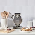 thumbnail image 3 of Cuisinart WAF-V100 Wafflera Vertical Anti-derrames, 3 of 5