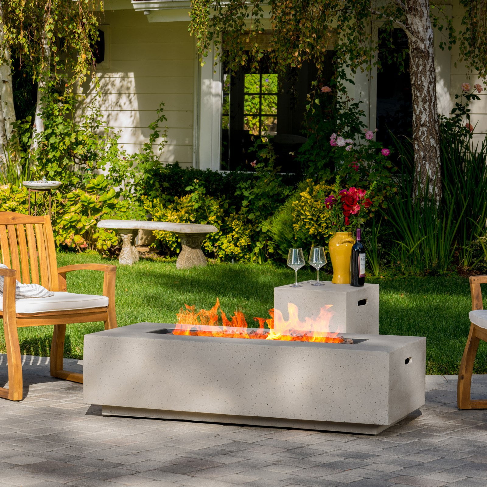 Amelia Propane Fire Pit Table Amelia Propane Fire Pit Table
