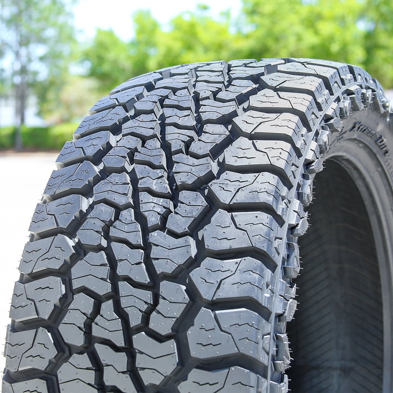 Venom Power Swampthing A/T Xtreme Dirt 33X12.50R22 109Q E 10 Ply