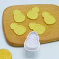 thumbnail image 4 of Molde de plástico con forma de piña en 3D para fondant, borde de tarta, molde de chocolate, 4 of 5