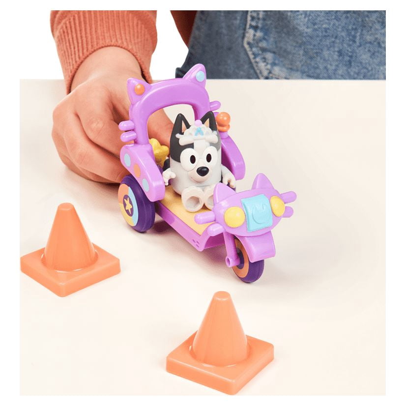 Bluey , Muffin's Cat Squad Bike with 2.5" Muffin figure, Preschool, Ages 3+