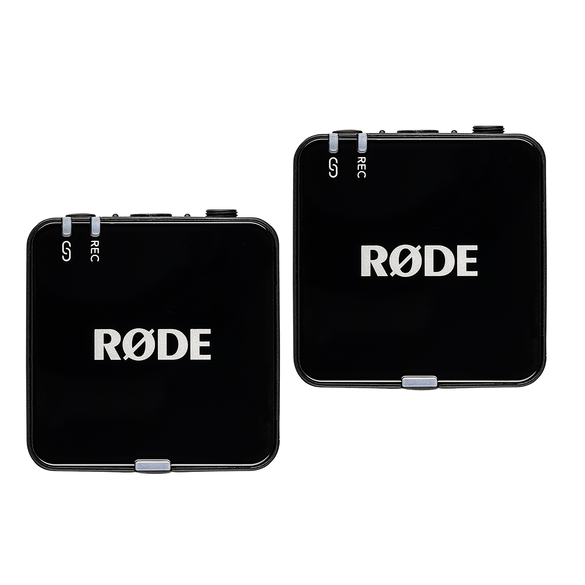 Rode Wireless GO III Dual Channel Mic System – Compact Wireless Microphone for Cameras, Smartphones & Lavalier Use + 2x Lavalier Condenser Mic + 2x 3.5mm Stereo Plug + Microphone Cleaner + More