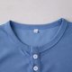 thumbnail image 3 of Camiseta de manga larga con cuello redondo para niño, informal, de color liso, 3 of 4