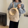 thumbnail image 4 of Mochila acolchada para mujer diseño de celosía de diamantes suave para viajes trabajo vacaciones, 4 of 9