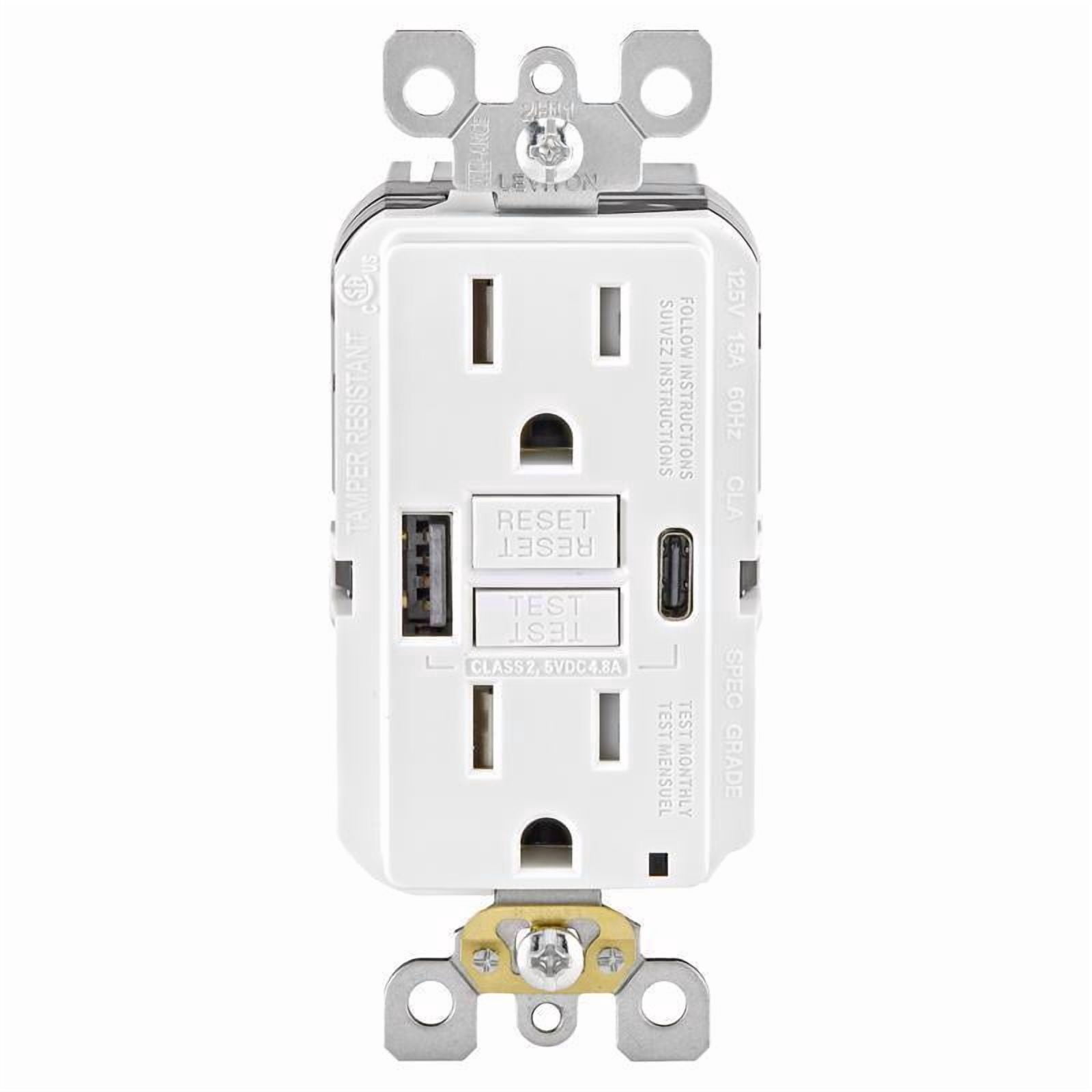 Leviton 3016780, 15A 125V White GFCI Outlet & USB Charger