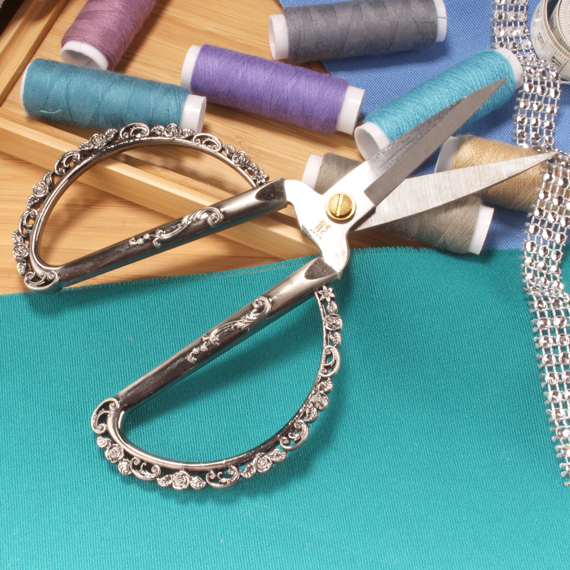JubileeYarn Delicate Rose Embroidery Scissors - Gunmetal - 30 Scissors