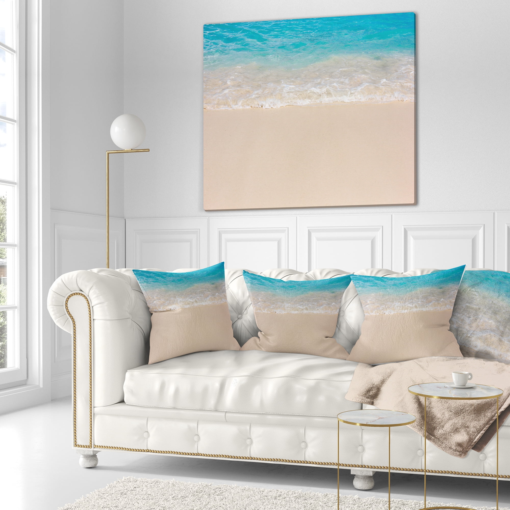 Designart Serene White and Blue Waters - Seashore Throw Pillow - 16x16