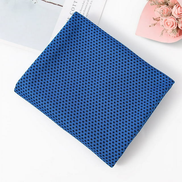 Serviette Rafraîchissante en Microfibre à Séchage Rapide avec Motif à Pois pour Sports et Gym, Modèle 8569