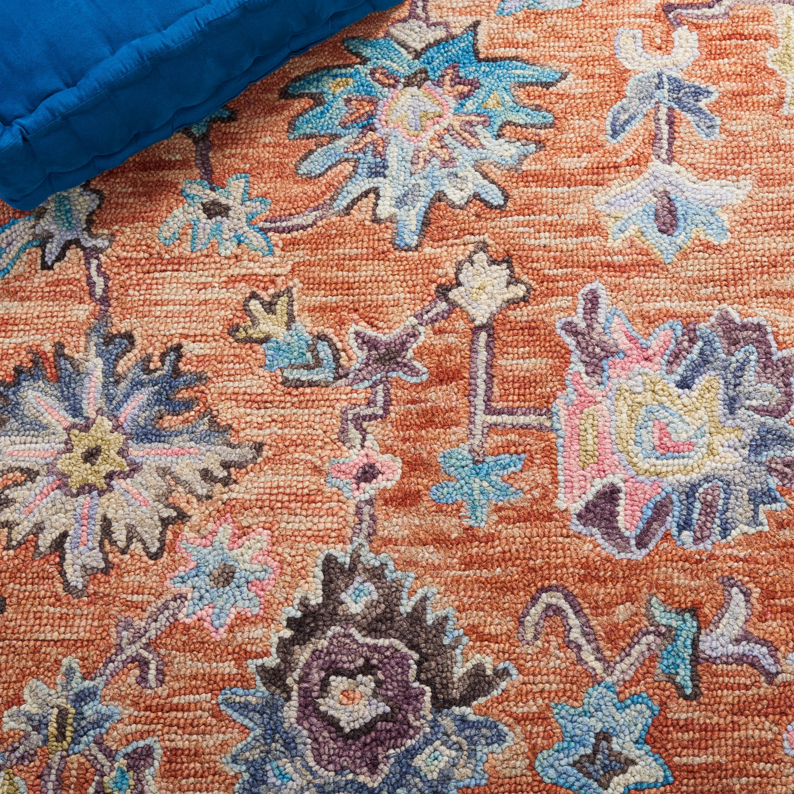 SAFAVIEH Blossom Moema Floral Runner Rug, Rust/Blue, 2'3" x 8'