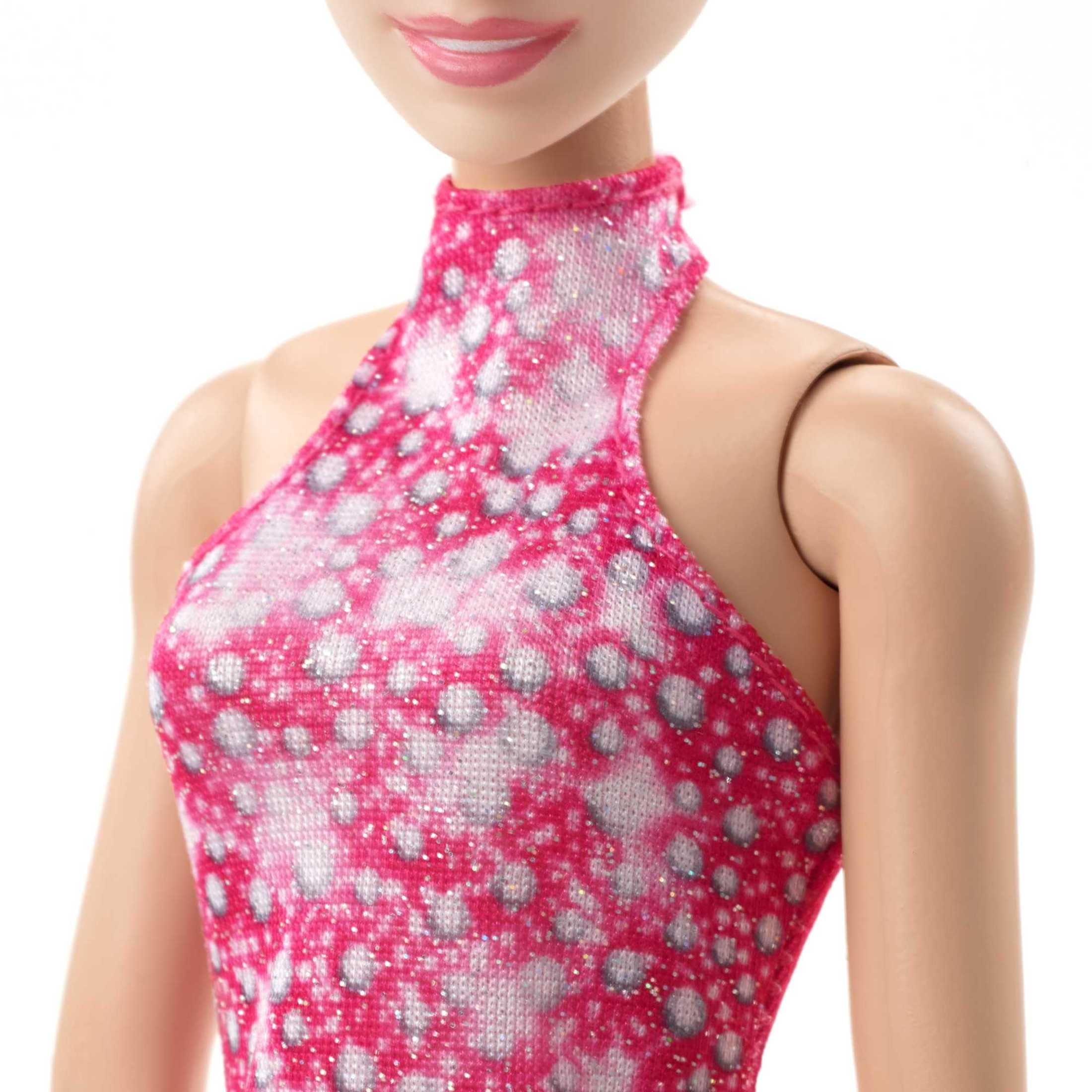 Barbie Ice Skater Doll, Brunette Fashion Doll with Pink Leotard, Tiara & Winter Sport Accessories