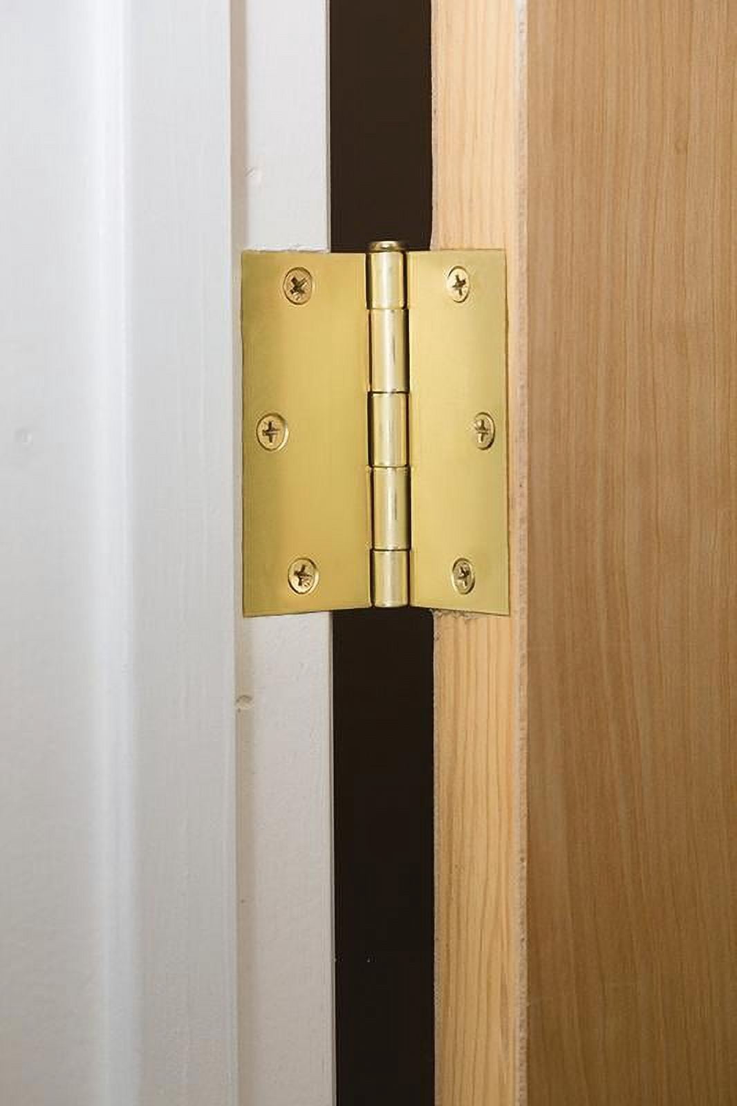 Bulldog Hardware 3-1/2 in. Square Corner Door Hinge, Brass