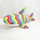 thumbnail image 1 of Tiburón de peluche colorido de 15-140cm, Animal relleno azul/rosa/gris, pez, muñeco suave, ballena, almohada para dormir, regalo Kawaii para chico, niña y niño, 1 of 5