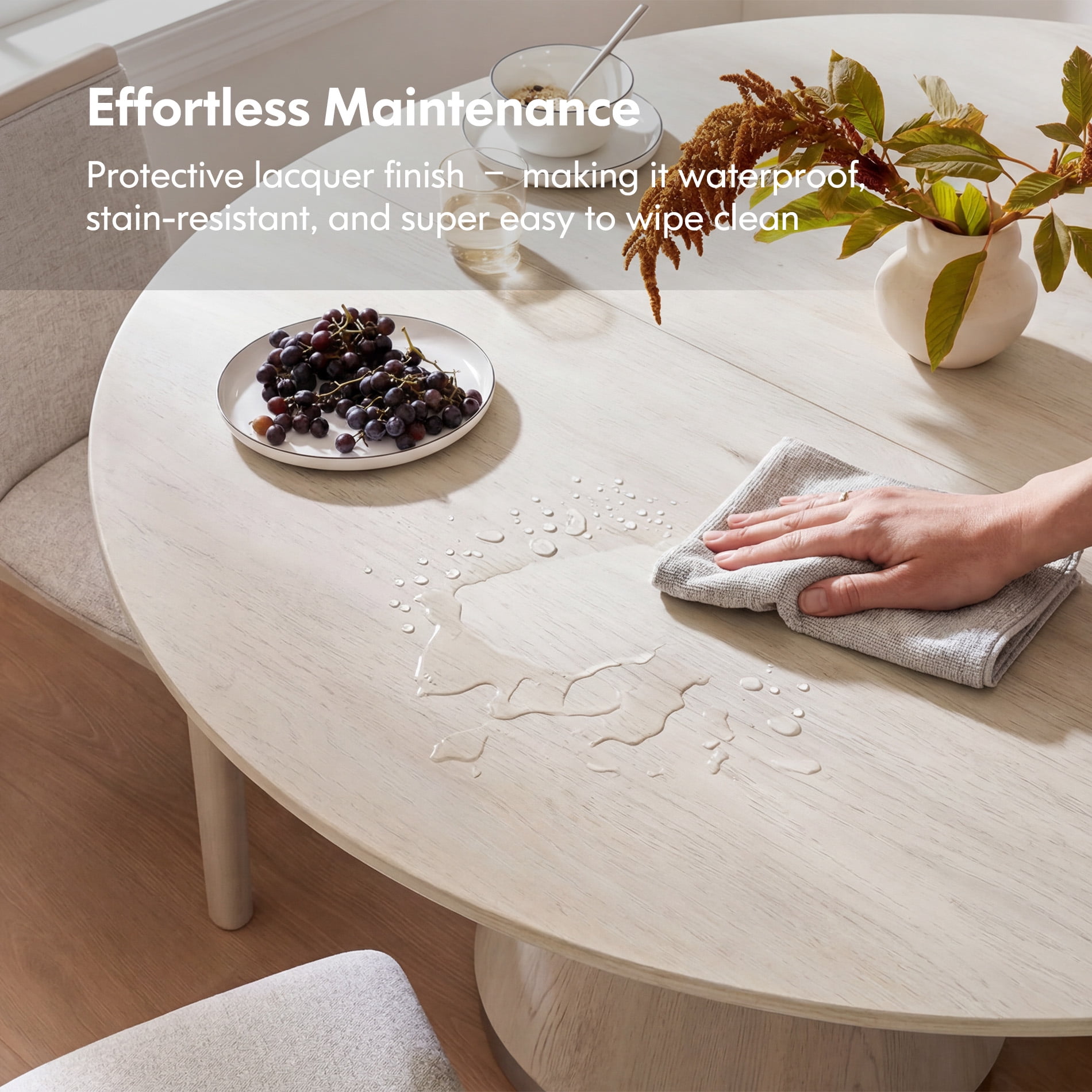Wood Round Dining Table With Pedestal Base for 2-4, 43" Kitchen Table for Small Space, Apartment, Natural Oak