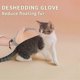 thumbnail image 4 of Guantes para el cuidado de mascotas: cepillo de doble cara para una muda suave y una eliminación eficaz del pelo, color rosa, 4 of 5