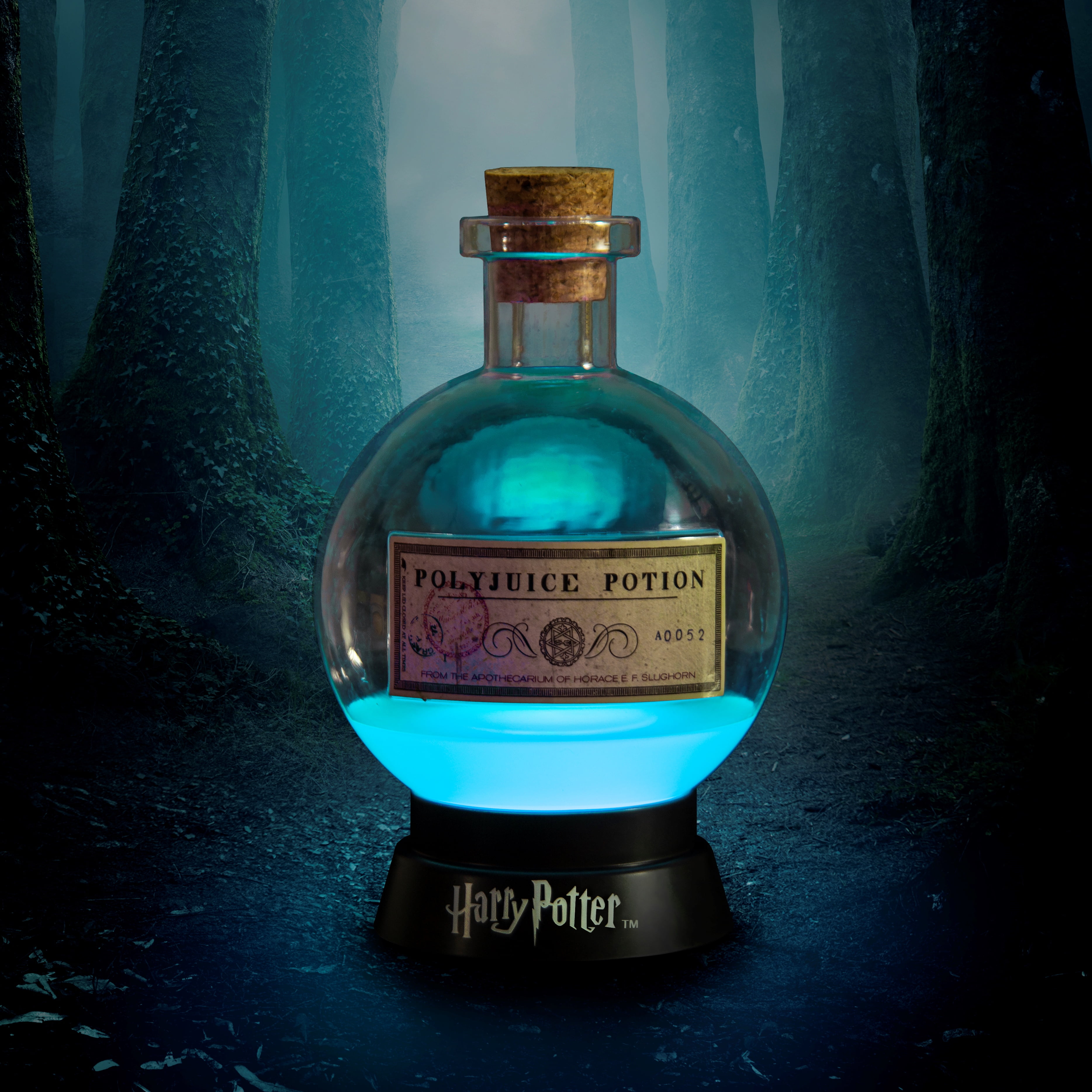 Fizz Creations Harry Potter Large Potion Mood Lamp Multicolor. Polyjuice Potion Lamp. LED Illuminated Color Changing Night Light. Harry Potter Halloween Decorations. Harry Potter Gifts.