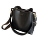 thumbnail image 5 of Bolso de hombro para mujer hecho de , bolso de viaje moderno para el trabajo, las compras y las vacaciones., 5 of 7