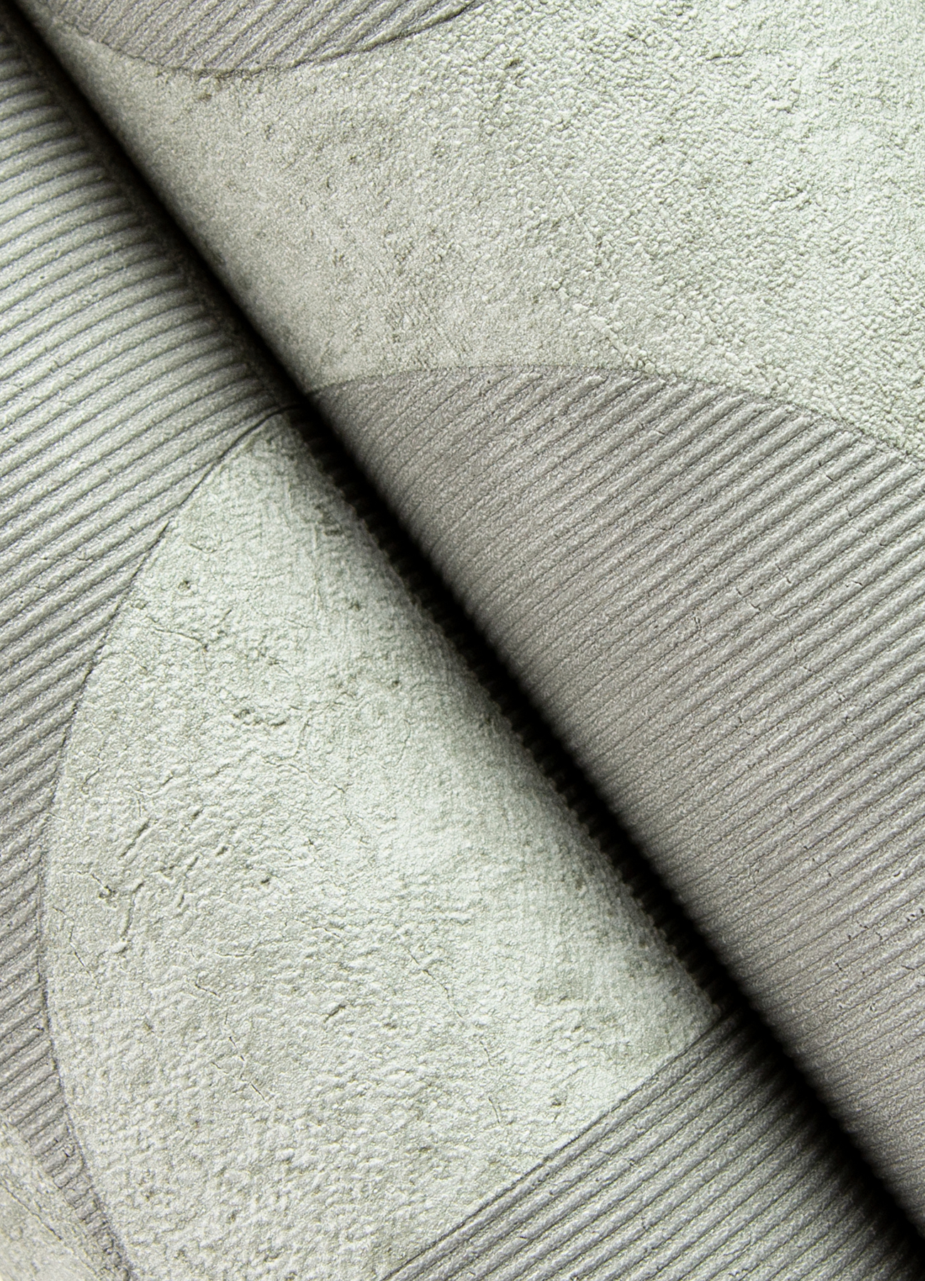 Advantage Barcelo Grey Circles Wallpaper