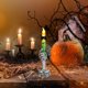 thumbnail image 4 of Candelabro con Luces de Vela para Halloween | Luces con Forma de Mano de Esqueleto | Adornos con Forma de Mano de Fantasma | Material de Resina Verde | Tamaño: 21,5 X 6 Cm | Funciona con Pilas | Acce, 4 of 6