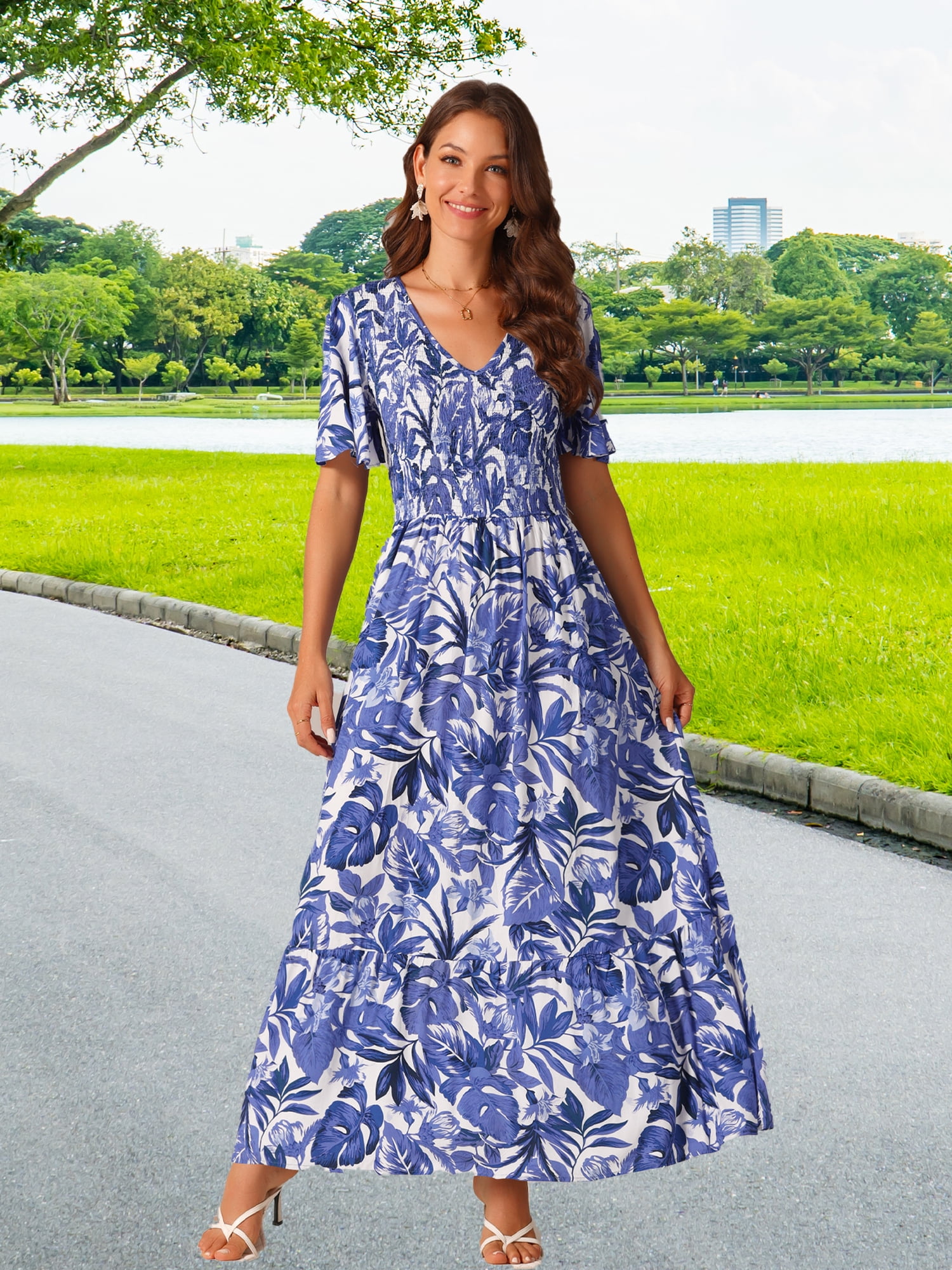 DARING DIVA Short Flutter Sleeve Smocked Flowy Maxi Dres S Dark Blue