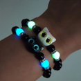thumbnail image 4 of Pulseras luminosas de gato de ojo grande para mujer, colgante de Animal de dibujos animados, cadena de mano con cuentas, pulsera de amistad, regalo de joyería para pareja, 4 of 5