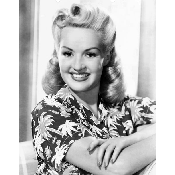 betty grable ca early 1940s photo print 8 x 10 walmart com betty grable ca early 1940s photo print 8 x 10 walmart com