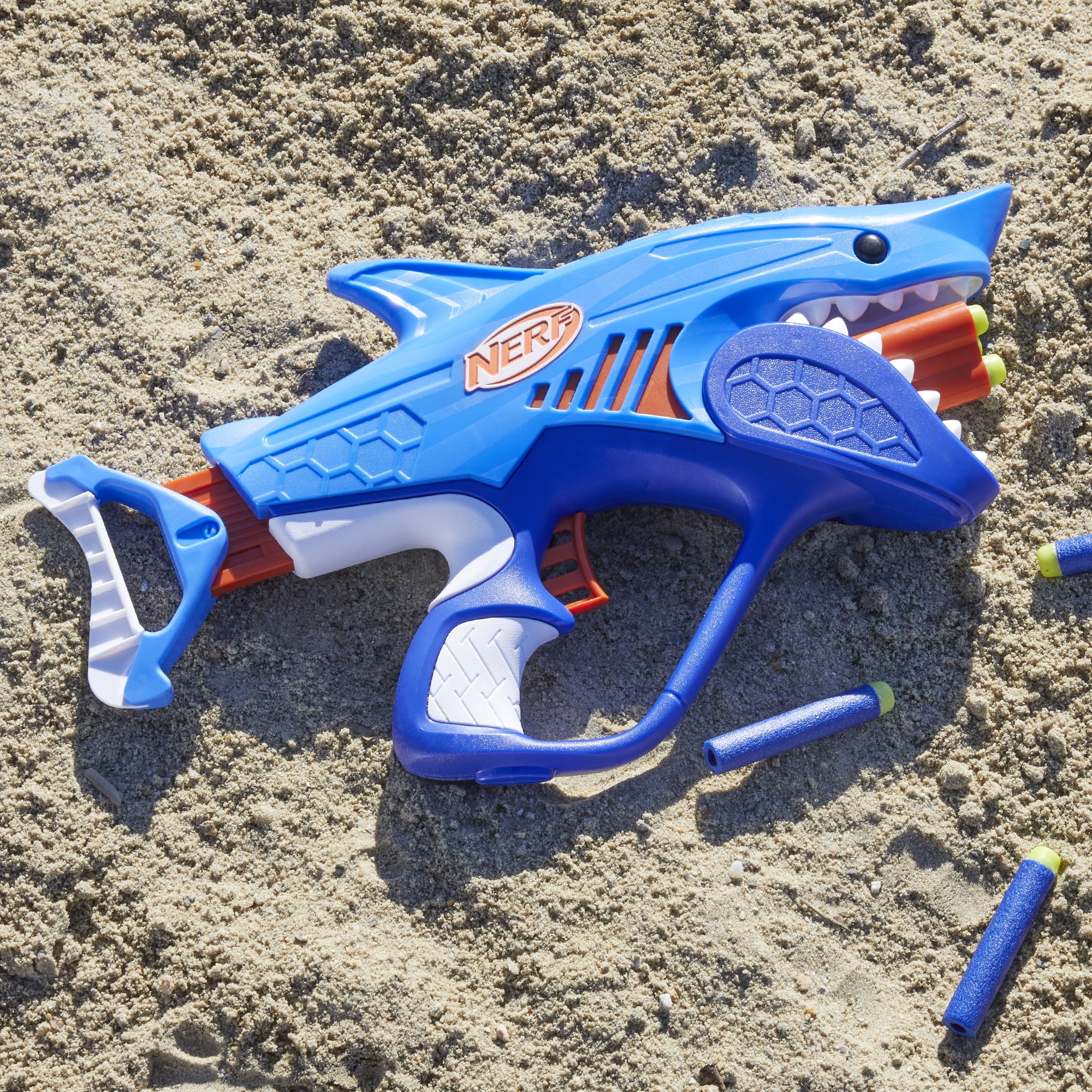 Nerf, Dart Blaster, Wild Sharkfire, Easy Play with 8 Nerf Elite