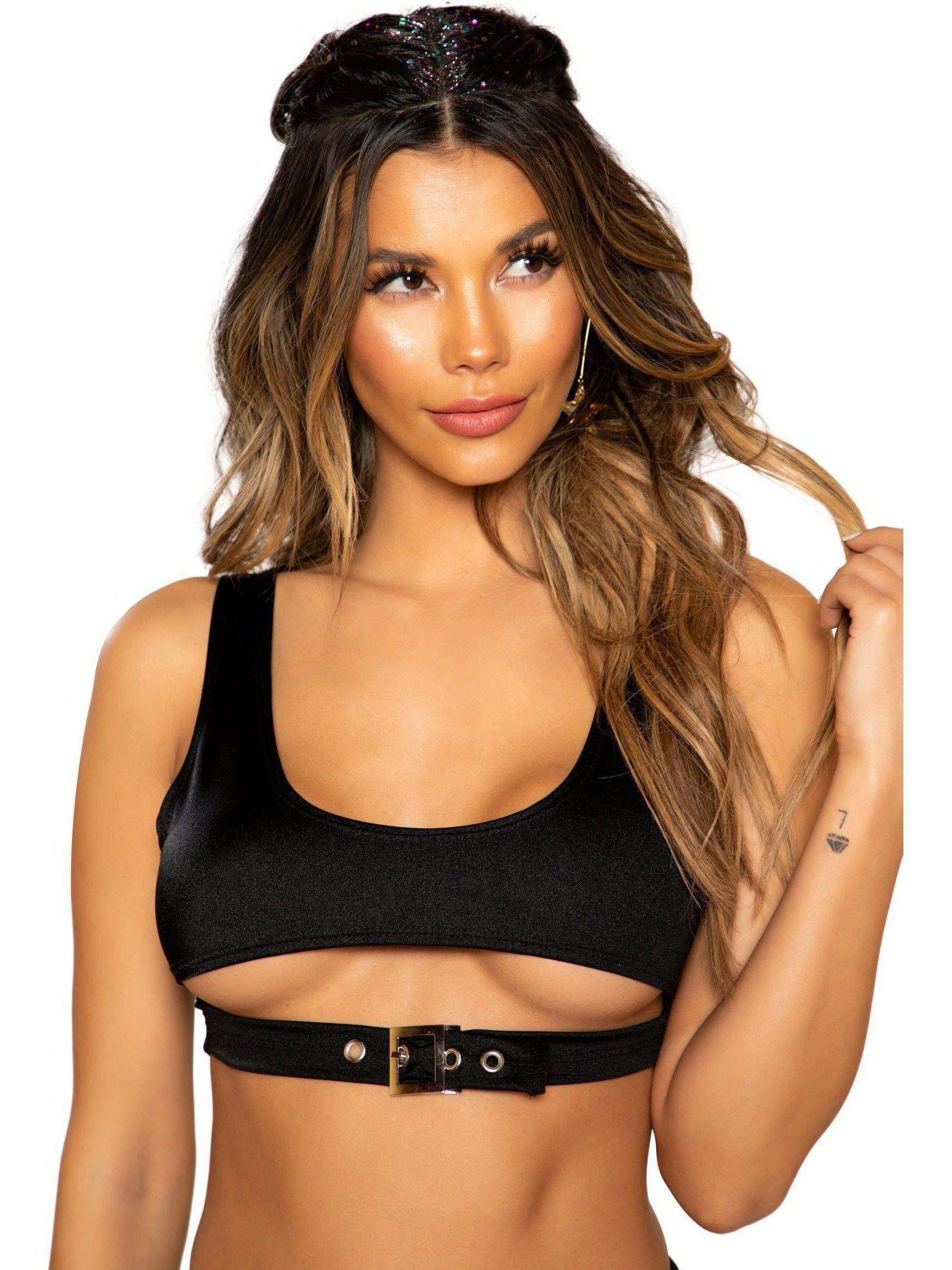 underboob crop tee