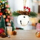 thumbnail image 4 of Adorno Navideño Colgante con Campanillas de Viento | Acabado Metálico Clásico de Color Sólido | Cascabeles Transparentes | Resistente a La Corrosión | Fácil de Colgar | Empaquetado Individual | 11 X, 4 of 6