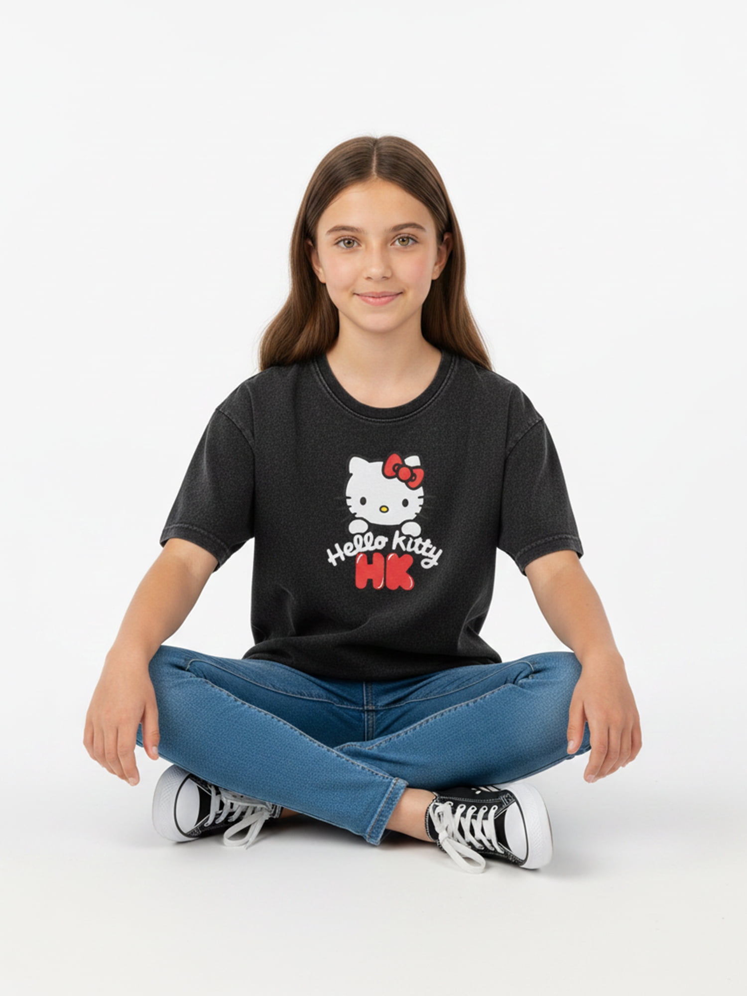 Hello Kitty, Girls' Relaxed Mineral Washed Graphic T-Shirt, Bubbly, Sizes 4-16