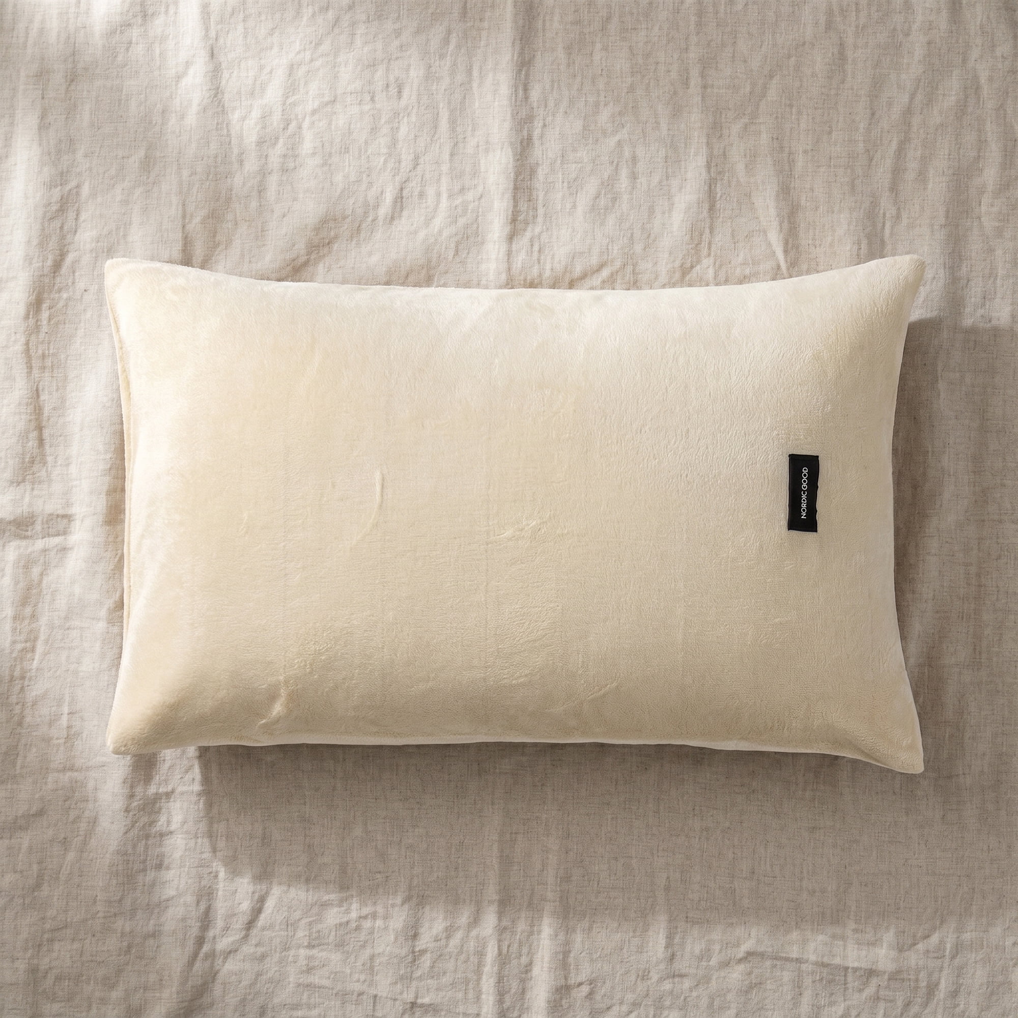 Unique Bargains 2 Pack Fabric Pillowcase Envelope Closure Wrinkle Resistant Milk White
