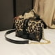 thumbnail image 2 of Bolso con estampado de leopardo Bolso de hombro con cadena de cuero PU Bolso bandolera con cadena decorativa para mujeres y niñas, 2 of 5
