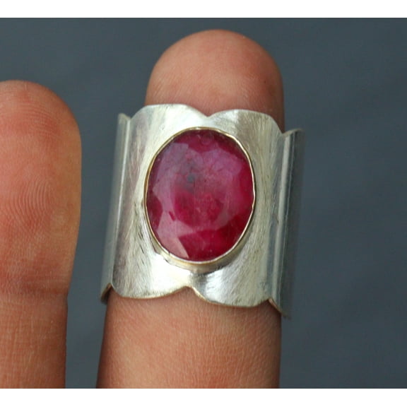 Oval Red Ruby Ring in 925 Sterling Silver