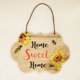 thumbnail image 3 of Bee Festival Adornos de madera Vacaciones Hogar Paisaje Decoración Colmena Decoración Artesanía Colgante hogar dulce hogar, 3 of 3