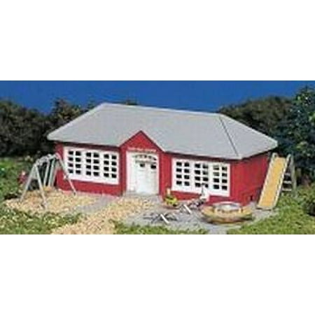Bachmann Schoolhouse With Equipment - N Scale