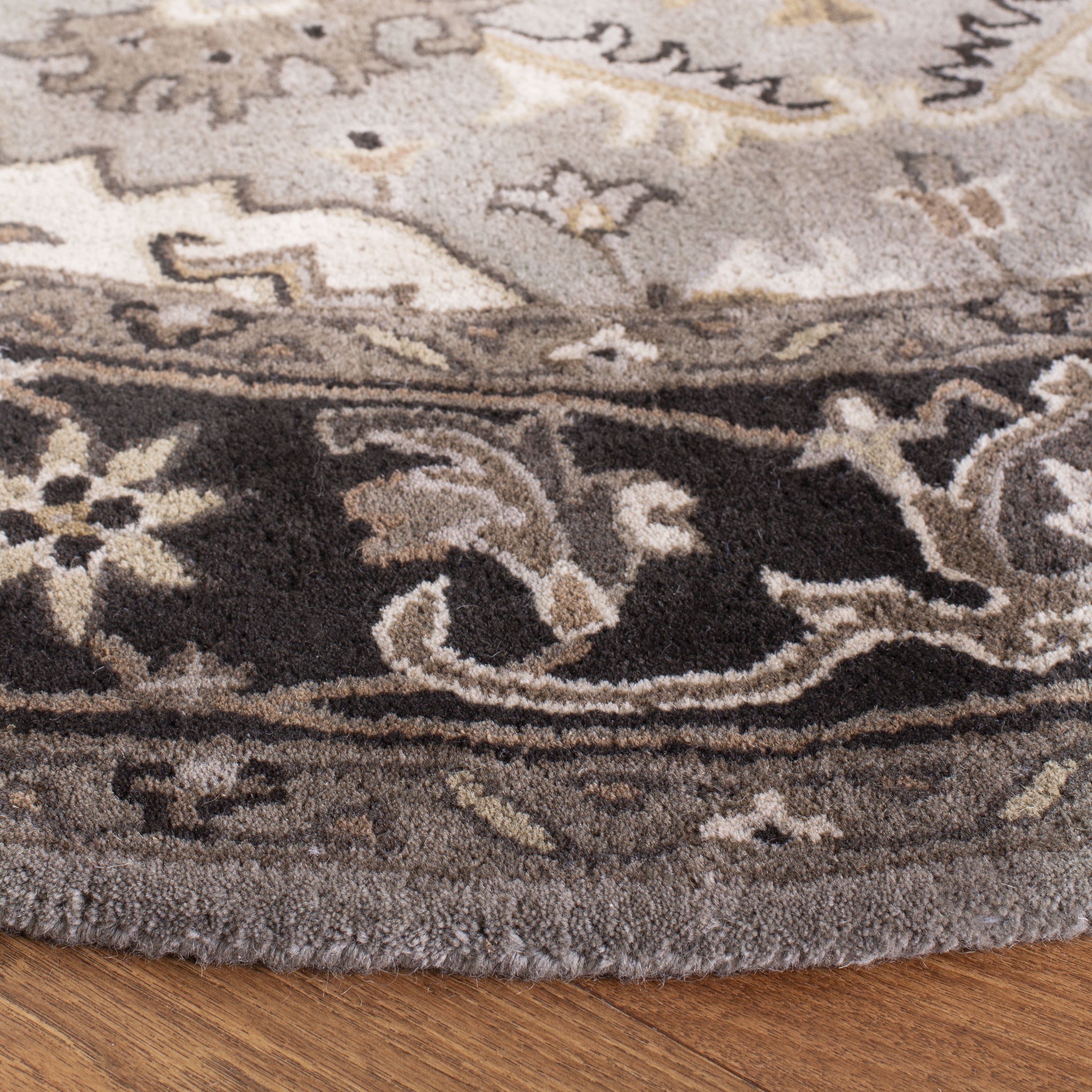 SAFAVIEH Royalty ROY700G Handmade Silver / Charcoal Rug