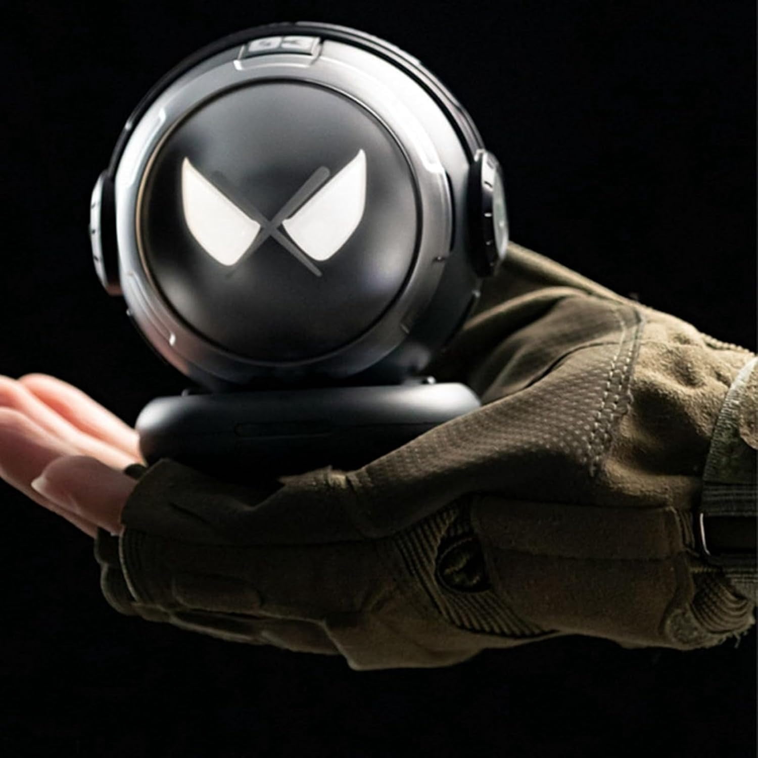 Portable Bluetooth Speaker, Cool Desktop Small Speaker with Light Effect and Lanyard, Clear Sound Compact Speaker for Mobile Phones Tablets, for Home Office