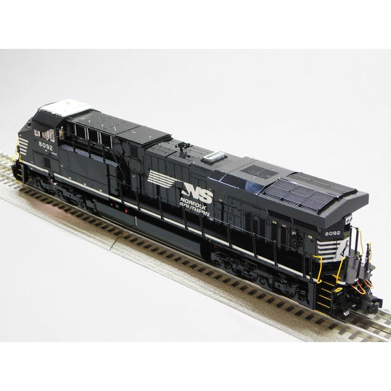 LIONEL BTO NORFOLK SOUTHERN NS LEGACY ES44 #8092 DIESEL