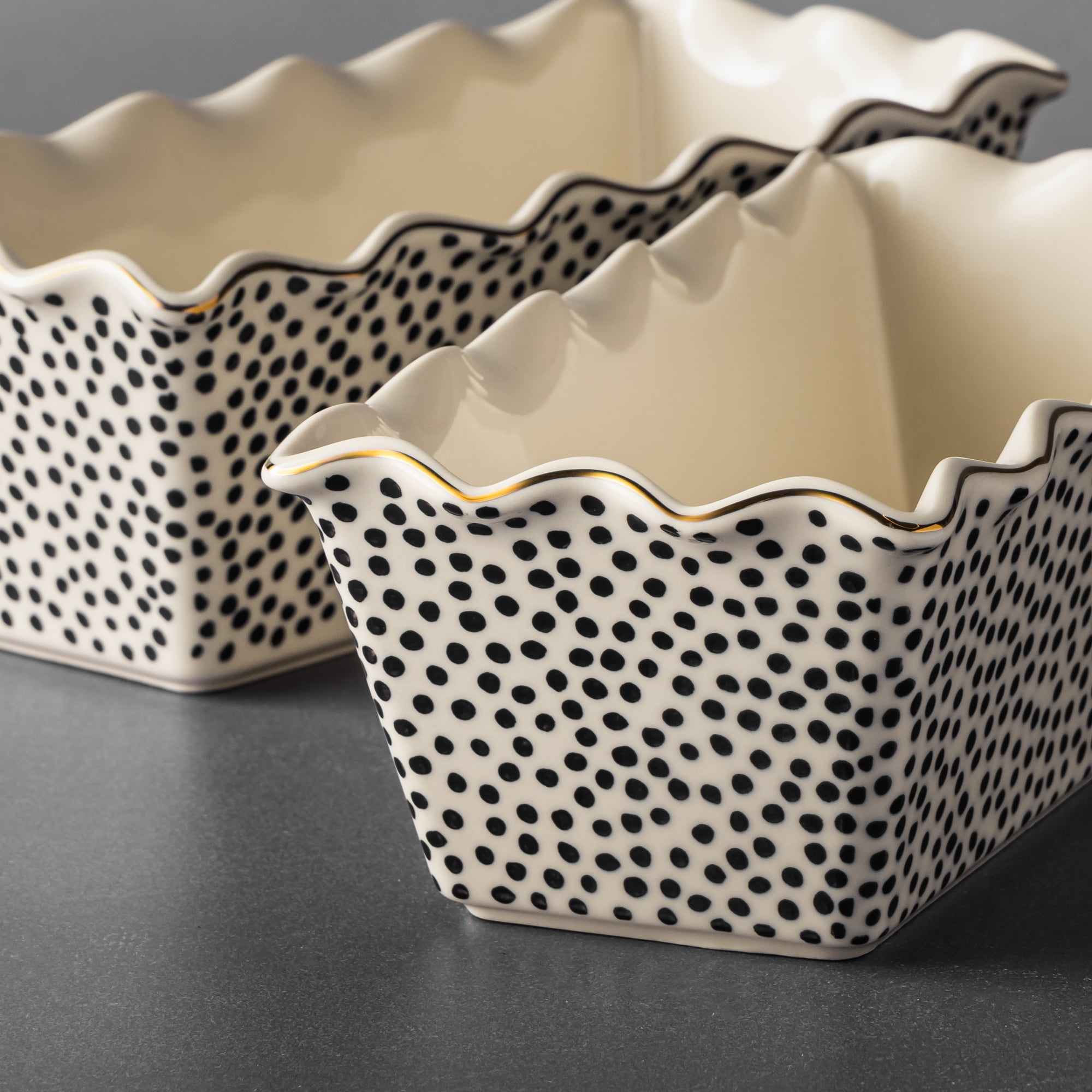 Thyme & Table 9" Ceramic Loaf Dish 2-Piece Set, Dot