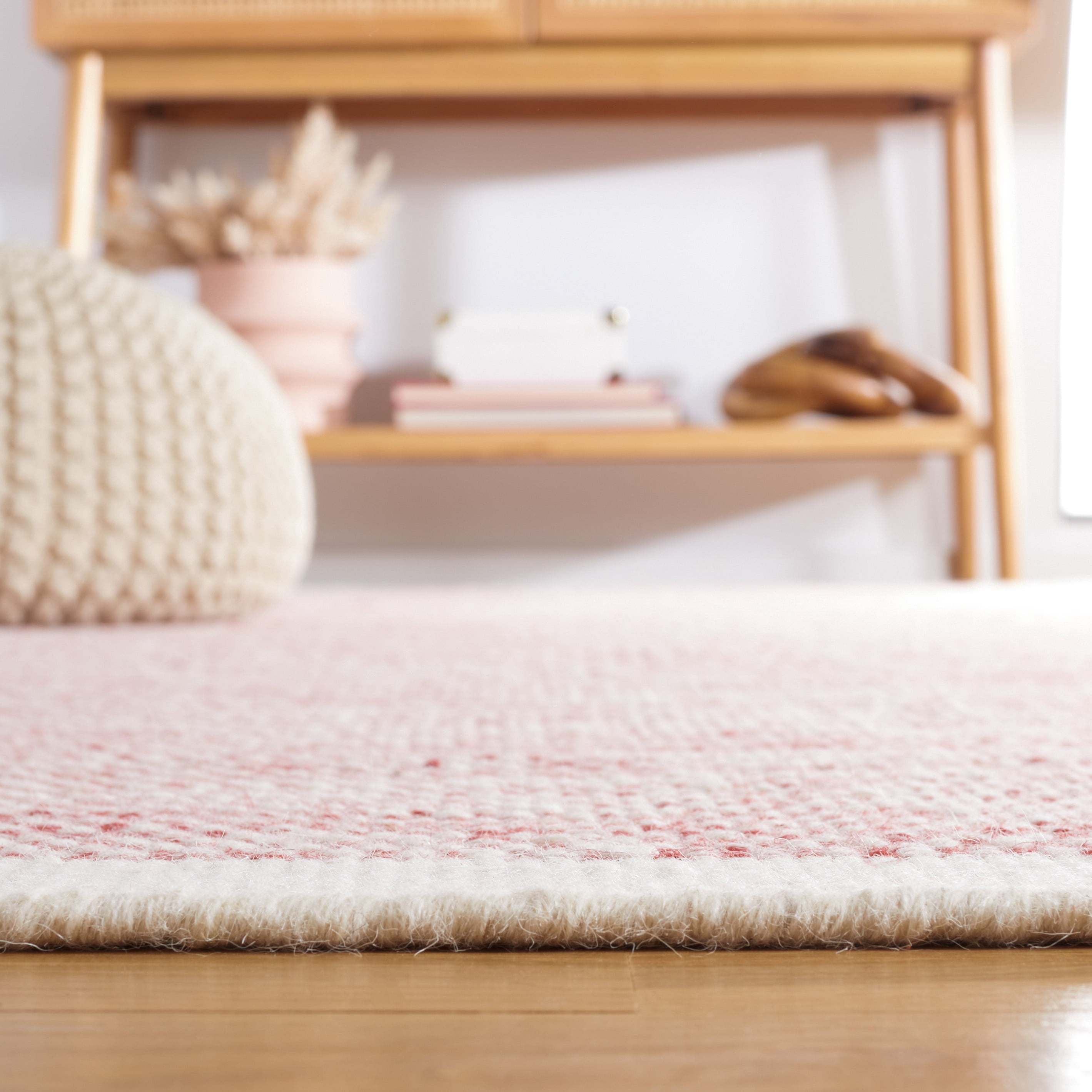 SAFAVIEH Natura Mellony Solid Runner Rug, Red/Ivory, 2'3" x 8'