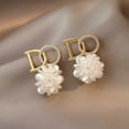 thumbnail image 4 of Pendientes de perlas de estilo coreano con aguja de plata s925 para mujer, aretes sencillos y elegantes que combinan con todo, joyería para las orejas con el mismo estilo, 4 of 6