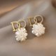 thumbnail image 4 of Pendientes de perlas de estilo coreano con aguja de plata s925 para mujer, aretes sencillos y elegantes que combinan con todo, joyería para las orejas con el mismo estilo, 4 of 6