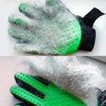 thumbnail image 5 of [Versión mejorada] Guantes de aseo para masajes para perros y gatos - Limpieza del cabello de goma para mascotas 2 en 1 par (verde), 5 of 5