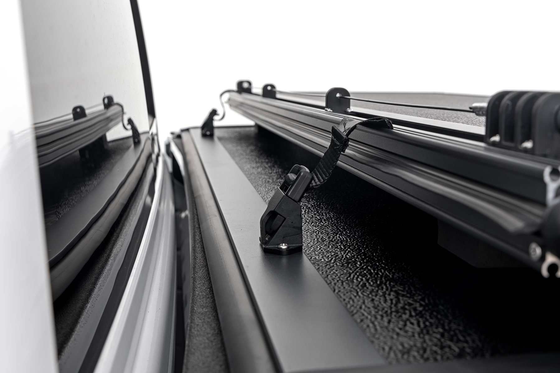 Rough Country Low Profile Bed Cover for 2019-2026 Ram 1500 | 5'7" - 47320550B
