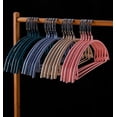 thumbnail image 4 of BRILLAR Perchero semicircular de plástico templado sin marca, percha elegante y resistente para abrigos, chaquetas y sombreros, antideslizante, no puede permitirse una bolsa gruesa, color be, 4 of 4
