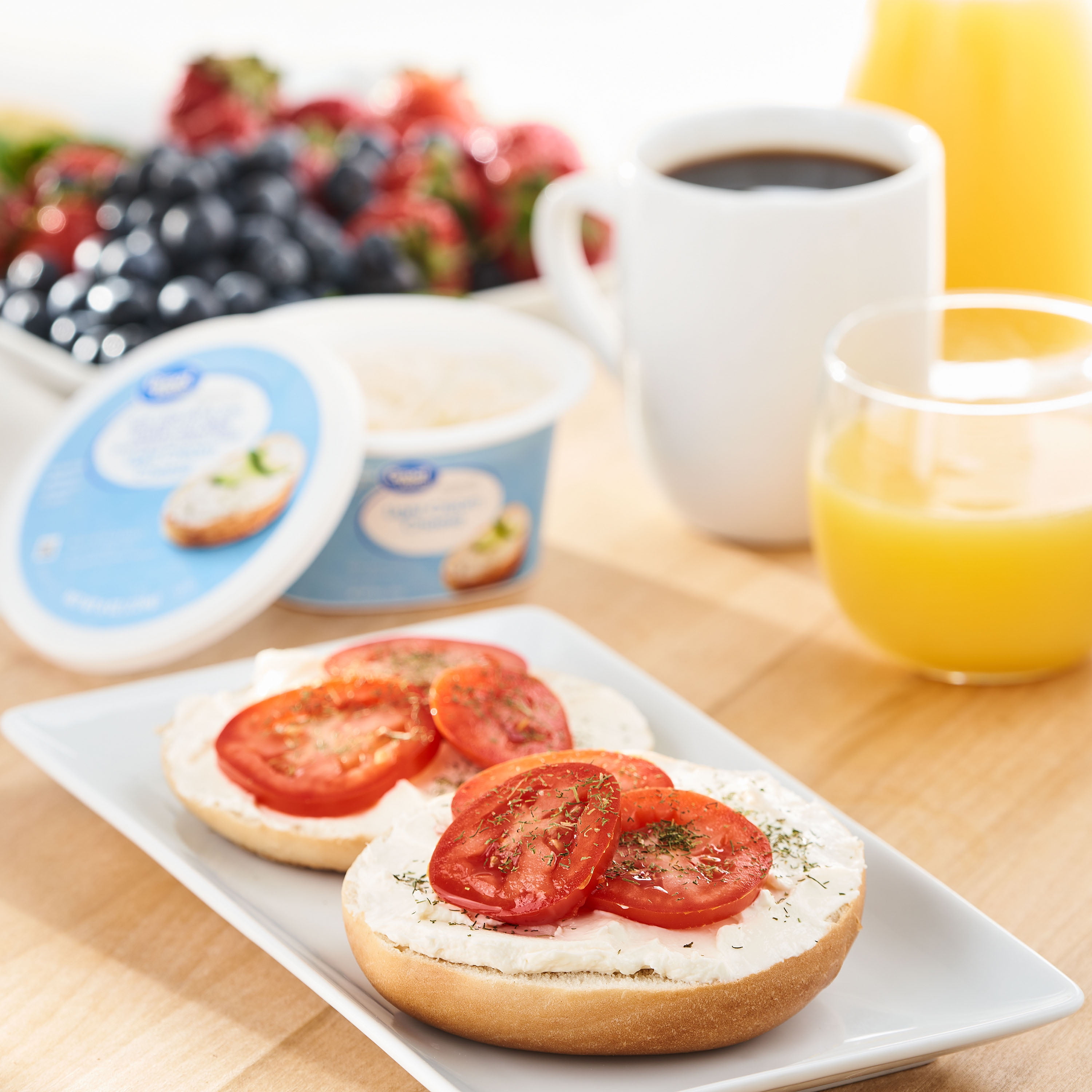 Great Value Light Cream Cheese Spread, 8 oz Tub