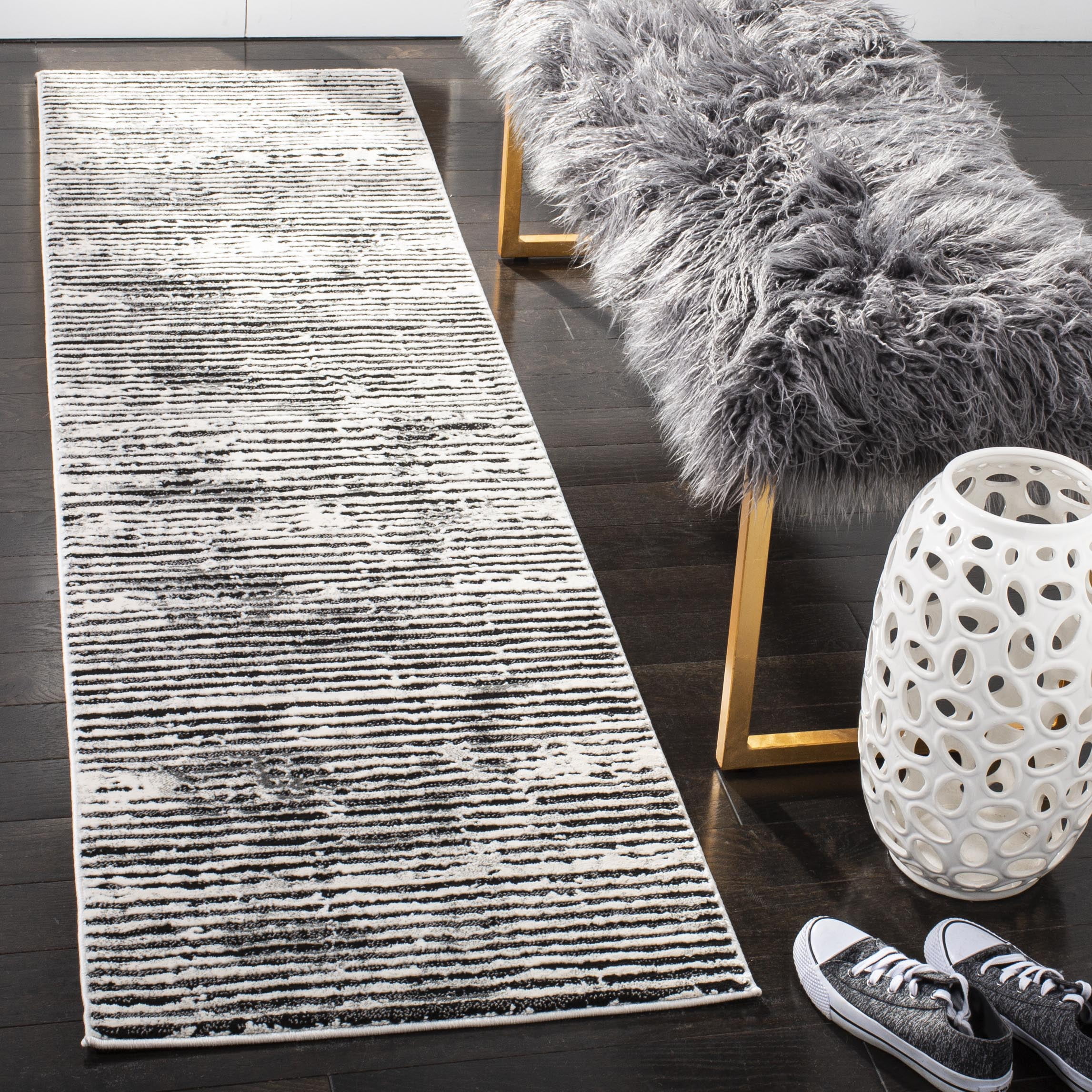 SAFAVIEH Lurex Marielle Striped Runner Rug, Black/Grey, 2' x 6'
