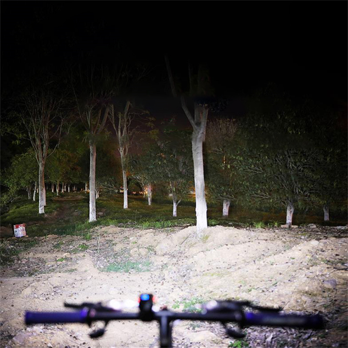 Litampo Ultra Bright 2500LM USB Rechargeable Bike Lights photo 2