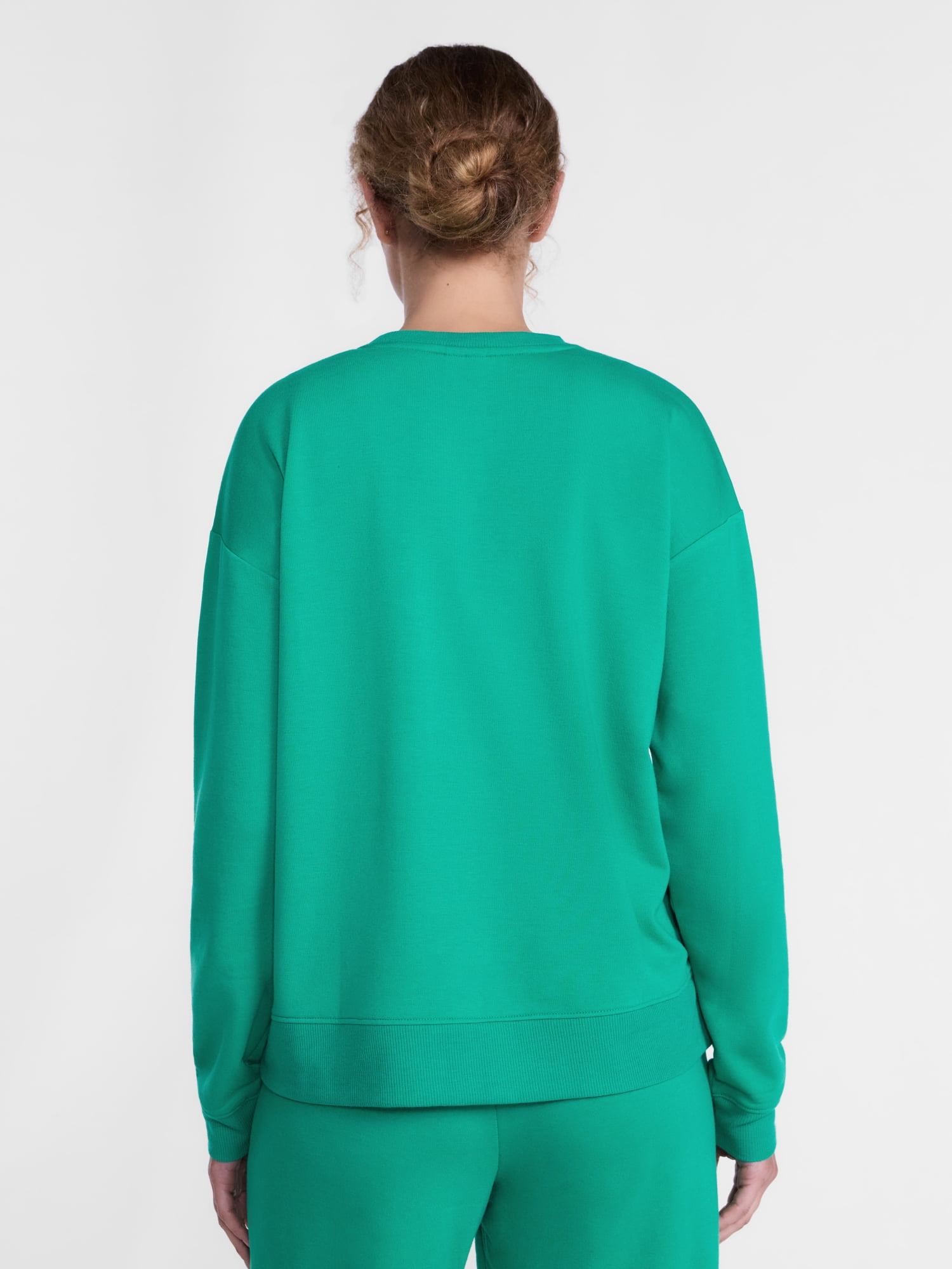 Joyspun Women's Fleece Lounge Sleep Top with Long Sleeves, Sizes XS-3X